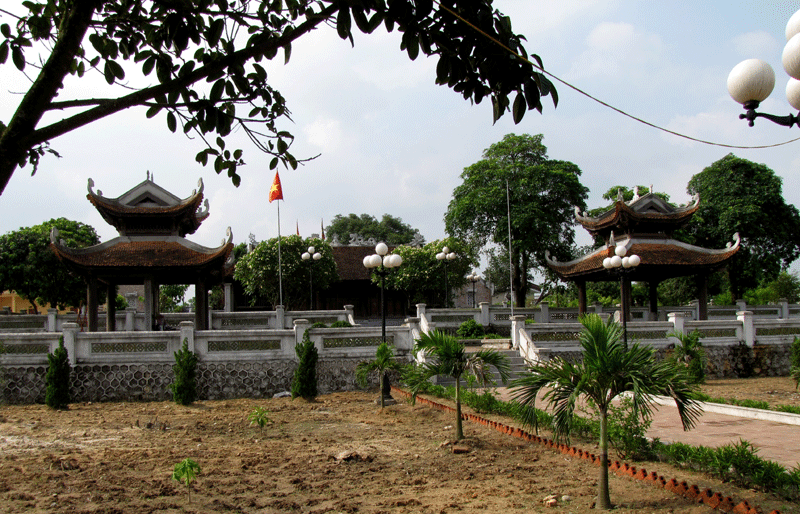 Di tích đình, chùa Hổ Lao, xã Tân Việt-Nơi tuyên bố thành lập Chiến khu