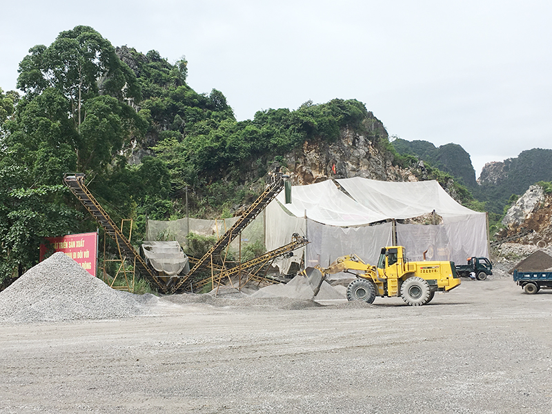 Sản xuất vật liệu xây dựng tại Xí nghiệp đá Phú Cường