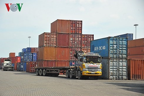 Hàng nghìn container phế liệu “vô chủ” đang khiến Việt Nam có nguy cơ thành bãi rác phế liệu.
