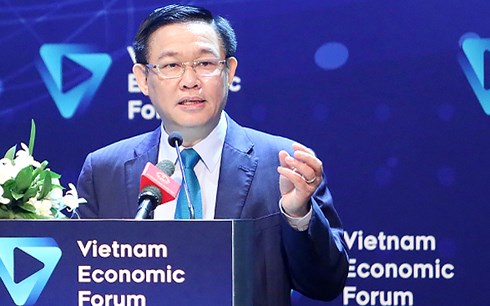 Phó Thủ tướng Vương Đình Huệ - Phó trưởng Ban Nghiên cứu Phát triển kinh tế Tư nhân