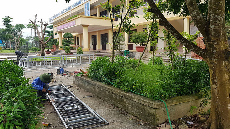 Sau khi hoàn thành sửa chữa và xây dựng khu thể chất, cuối năm 2018 trường THCS Quảng Lợi xã Quảng Lợi phấn đấu đạt trường chuẩn quốc gia.