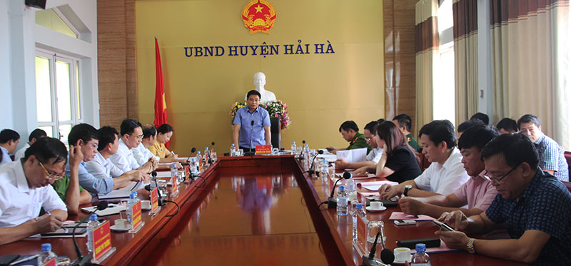 Đồng chí Nguyễn Văn Thắng, Phó Chủ tịch UBND tỉnh kết luận buổi làm việc tại huyện Hải Hà.