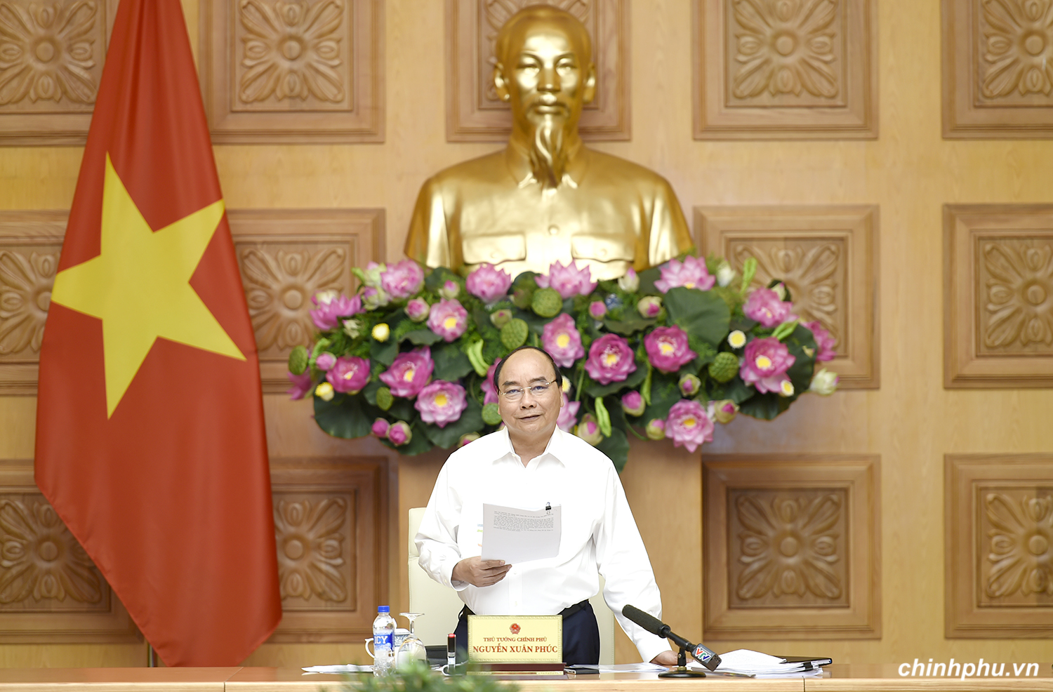 Thủ tướng phát biểu tại buổi làm việc. Ảnh: VGP/Quang Hiếu