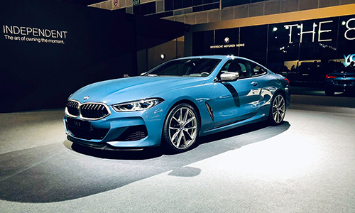 BMW M850i ra mắt khách hàng tại triển lãm riêng ở Singapore.