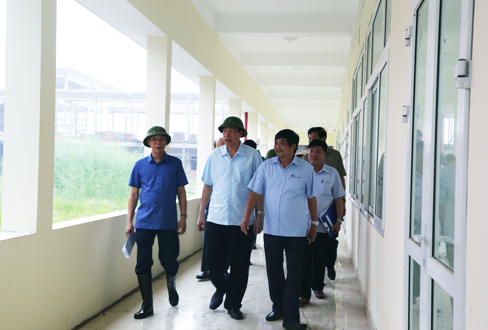 Đồng chí Nguyễn Đức Long, Phó Bí thư Tinh ủy, Chủ tịch UBND tỉnh, kiểm tra công tác 