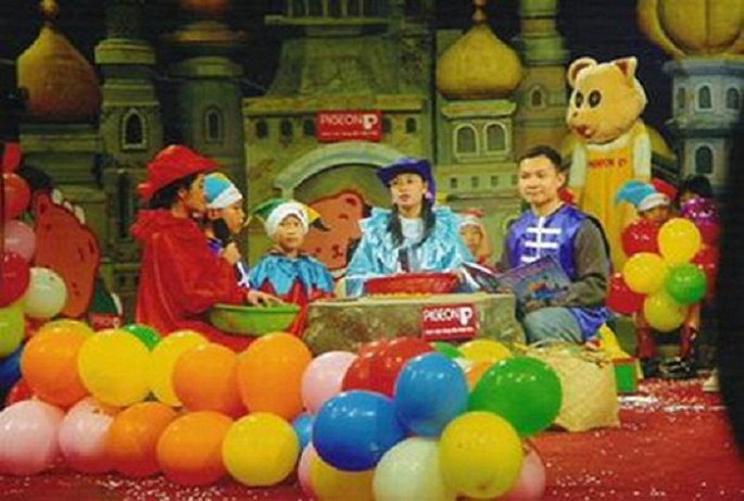 Lại Bắc Hải Đăng là con trai của nhà báo Lại Văn Sâm. Anh lần đầu thử sức với vai trò MC của VTV trong chương trình 
