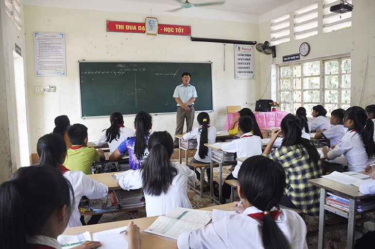 Một giờ lên lớp của thầy và trò trường PTDT Nội trú huyện Ba Chẽ.