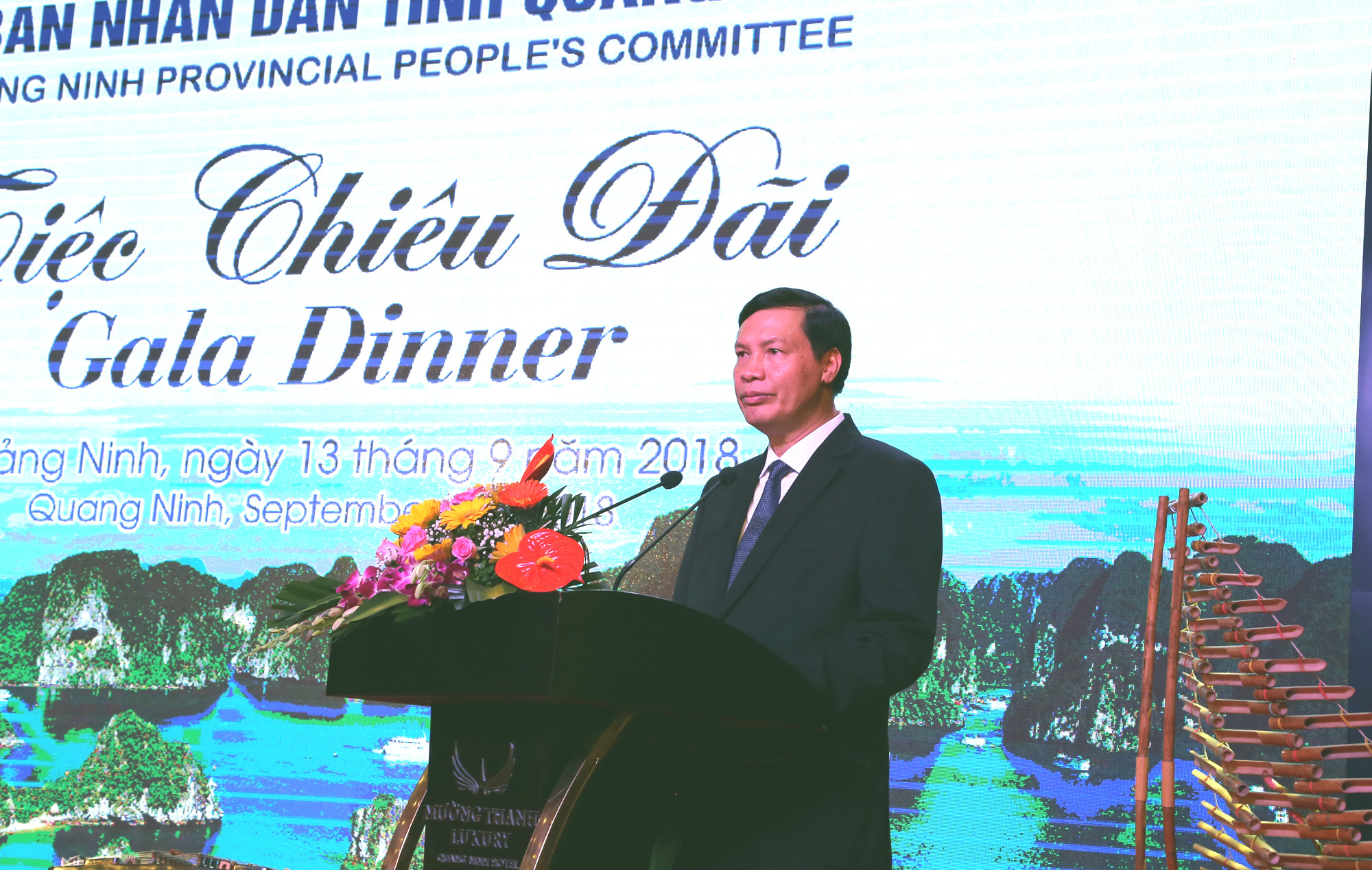 Đồng chí Nguyễn Đức Long, Phó Bí thư Tỉnh ủy, Chủ tịch UBND tỉnh, phát biểu tại chào mừng Đoàn đại biểu đến Quảng Ninh.