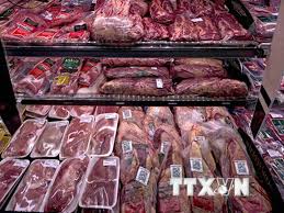 Tạm dừng nhập khẩu thịt lợn và sản phẩm thịt lợn từ Hungary và Ba Lan. Ảnh: TTXVN