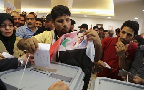 Hình ảnh một lần bỏ phiếu bầu cử ở Syria. Ảnh: Ibtimes.