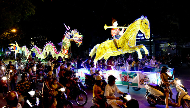 Các mô hình đèn Trung thu tại Lễ hội Thành Tuyên năm 2018