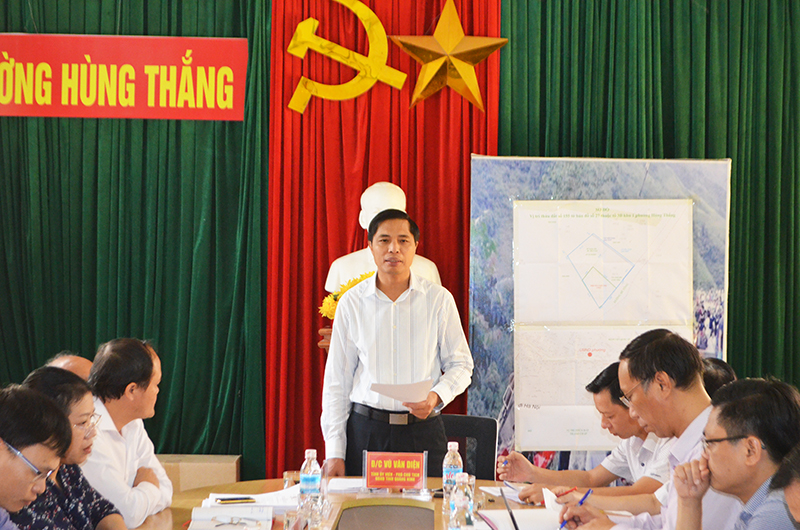 Đồng chí Vũ Văn Diện, Phó Chủ tịch UBND tỉnh chủ trì buổi đối thoại