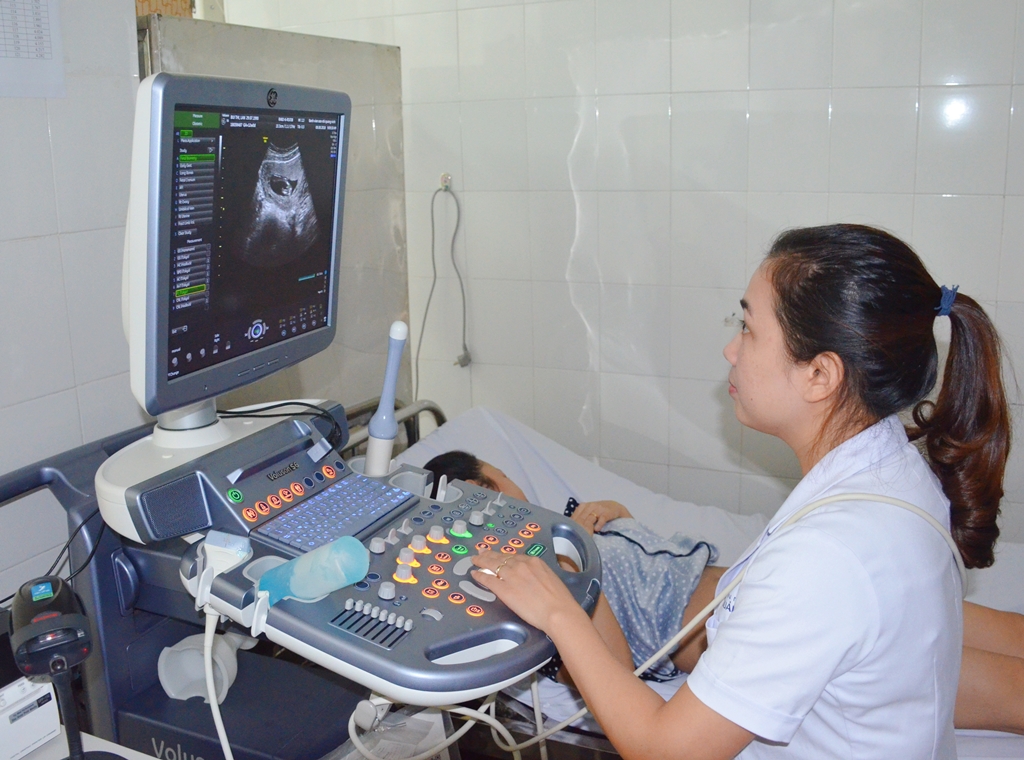 Siêu âm cho thai phụ tại Bệnh viện Sản Nhi Quảng Ninh