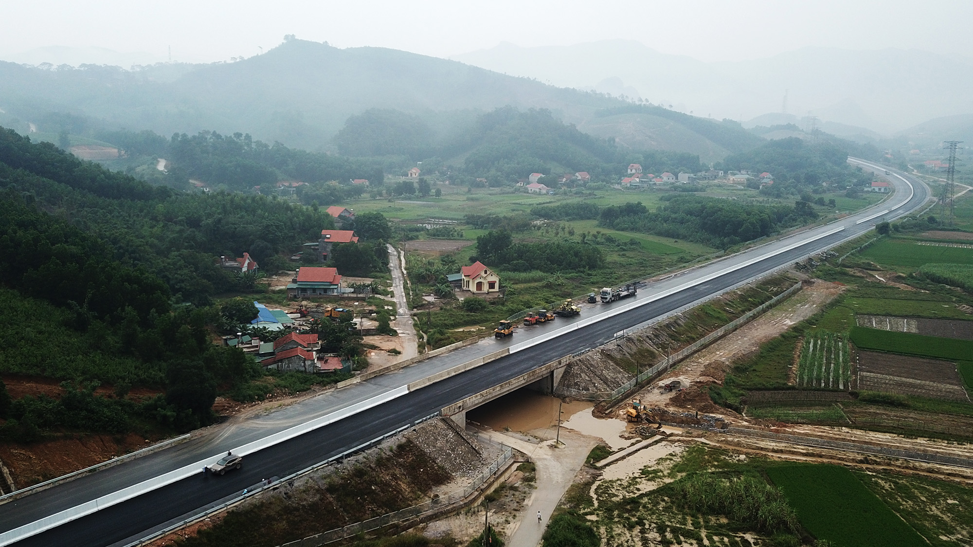 Cao tốc Hạ Long - Vân Đồn dự kiến sẽ hoàn thành vào cuối năm 2018