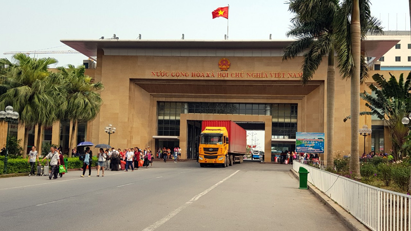 Cửa khẩu quốc tế Móng Cái, một trong những cửa khẩu biên giới quan trọng bậc nhất của Việt Nam.