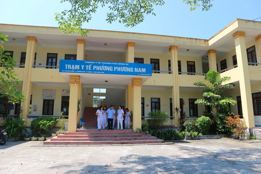 Trạm y tế phường Phương Nam,  TP Uông Bí được xây dựng mới từ năm 2015 đáp ứng được nhu cầu khám, chữa bệnh của người dân
