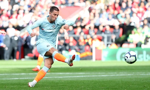 Hazard ghi bàn thứ 7 của anh tại Ngoại hạng Anh mùa này. Ảnh: Reuters.