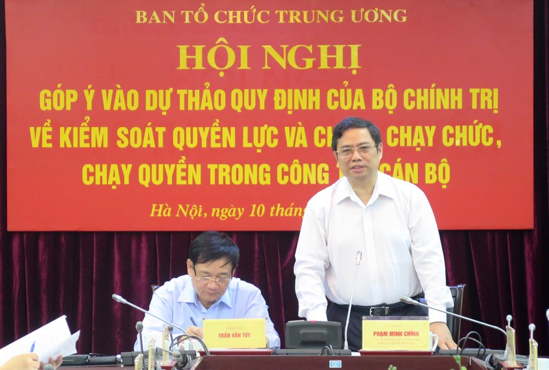 Trưởng Ban Tổ chức Trung ương Phạm Minh Chính phát biểu tại Hội nghị. Ảnh: Dangcongsan.vn
