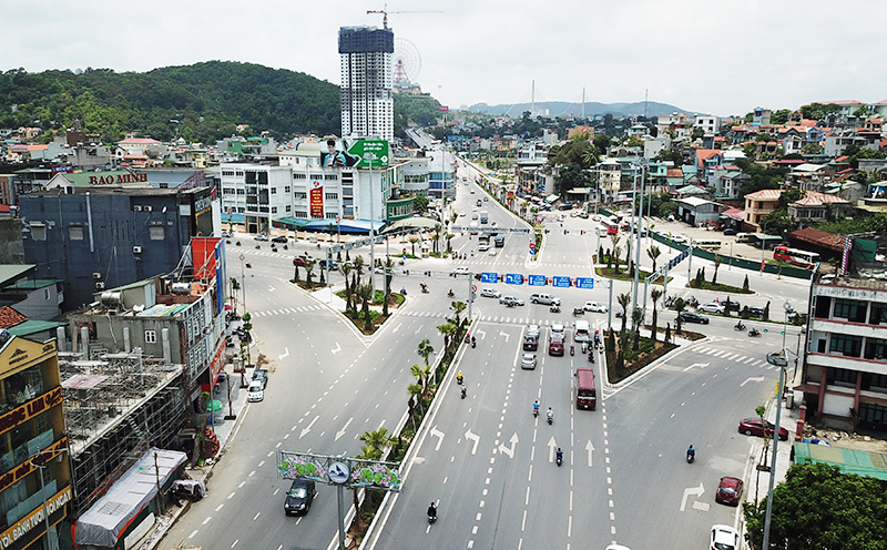 Nhờ thực hiện tốt công tác GPMB ngã tư Loong Toong, TP Hạ Long được mở rộng tạo diện mạo đô thị khang trang hiện đại