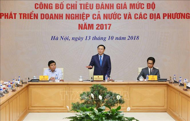 Phó Thủ tướng Vương Đình Huệ, Trưởng Ban Chỉ đạo Đổi mới và Phát triển doanh nghiệp phát biểu. Ảnh: Dương Giang/TTXVN