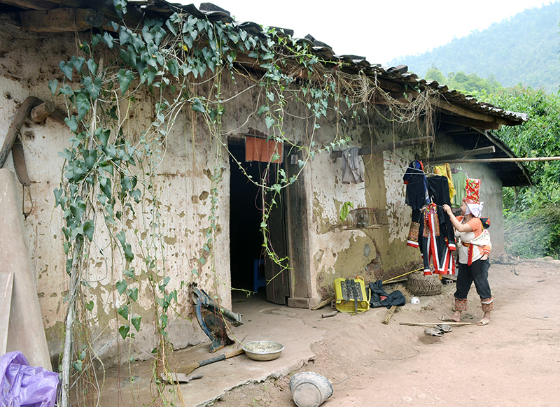 Nhiều người dân ở huyện Bình Liêu hiện vẫn chưa được sử dụng điện (ảnh: Trúc Linh)