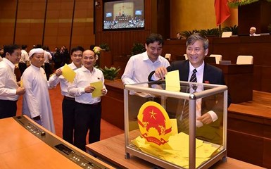 Quốc hội bỏ phiếu bầu Tổng Bí thư Nguyễn Phú Trọng làm Chủ tịch nước