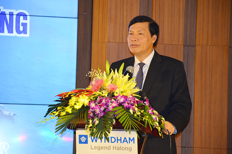 Đồng chí Nguyễn Đức Long, Chủ tịch UBND tỉnh phát biểu tại hội nghị.