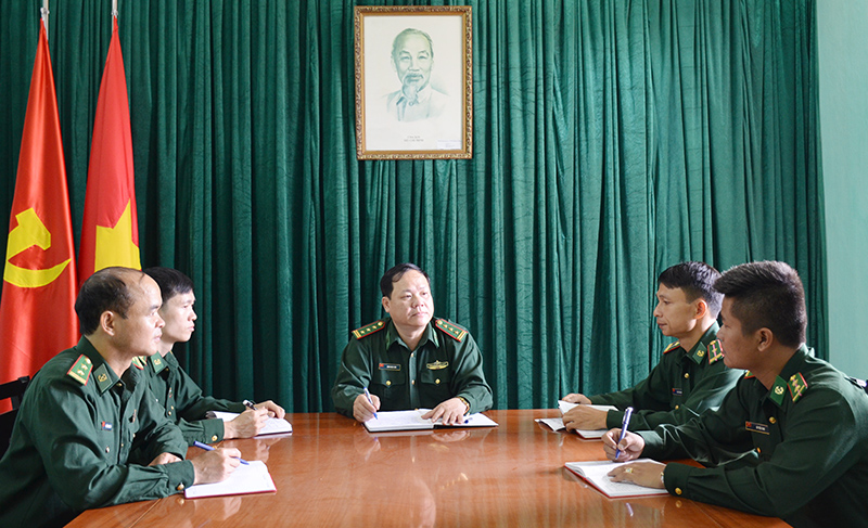 Cán bộ Phòng Trinh sát, Bộ đội Biên phòng tỉnh họp bàn giải pháp thực hiện tốt nhiệm vụ những tháng cuối năm