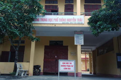 Trường THPT Nguyễn Trãi nằm trên đường Lê Hoàn, TP Thanh Hóa.