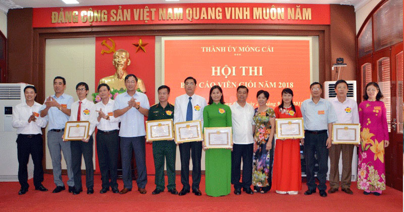 Thành ủy Móng Cái đã tổ chức Hội thi Báo cáo viên giỏi cấp thành phố năm 2018. 