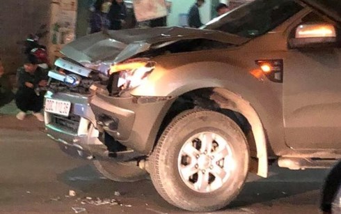 Chiếc xe gây tai nạn khiến 4 người chết do tài xế Đỗ Văn Đồng điều khiển. (Ảnh: Thủy Trần)
