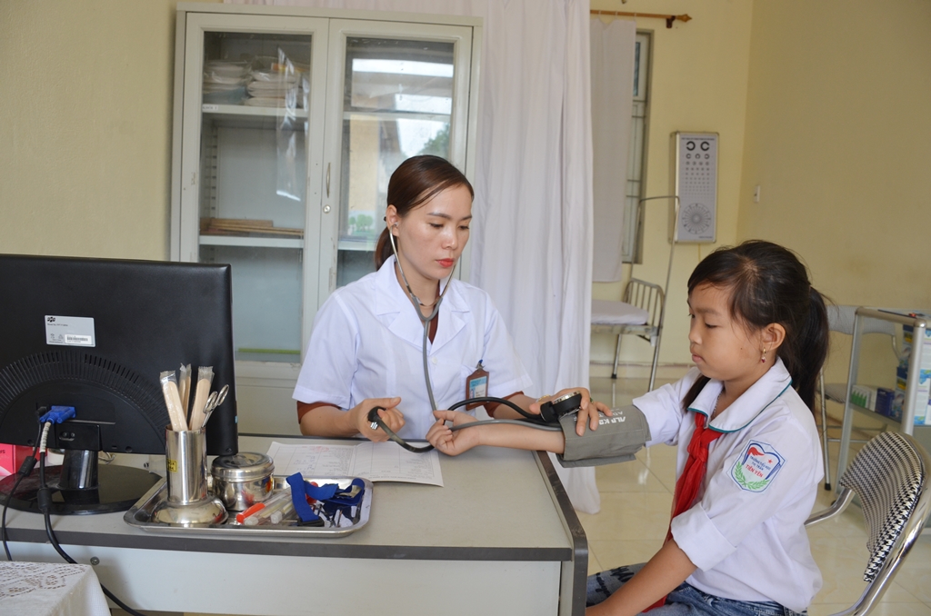 Nhà trường đã thực hiện việc ký hợp đồng trách nhiệm với TYT thị trấn Tiên Yên, để phối hợp thực hiện công tác chăm sóc sức khoẻ ban đầu cho học sinh.