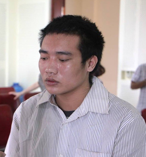 Bị cáo Lương Văn Hùng tại phiên tòa.