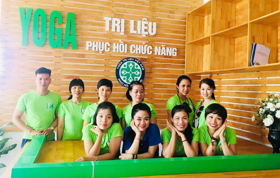 Các học viên Quảng Ninh tham gia khóa đào tạo yoga trị liệu phục hồi 
