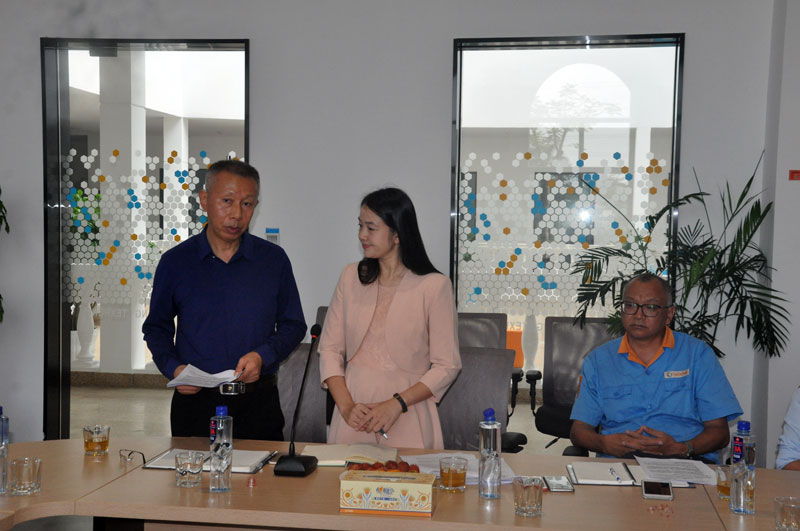 Lãnh đạo Công ty TNHH KCN Texhong Việt Nam kiến nghị về một số khó khăn, vướng mắc trong quá trình triển khai thực hiện dự án.