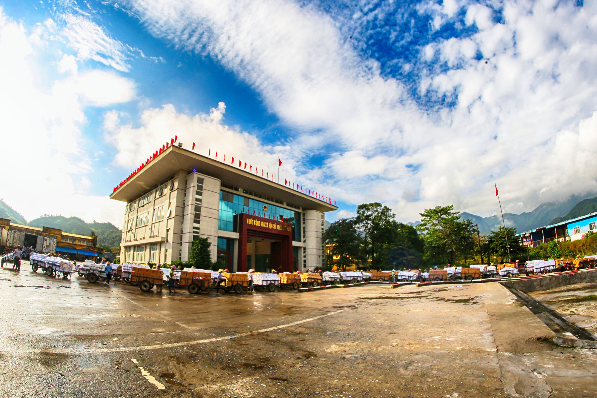 Khu Kinh tế cửa khẩu Bắc Phong Sinh đóng vai trò quan trọng trong giao thương kinh tế giữa Việt Nam và Trung Quốc