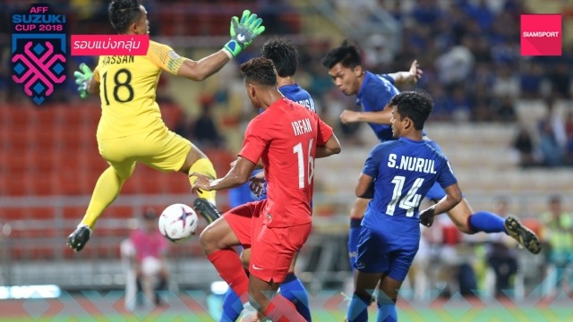 Thắng dễ Singapore 3-0, Thái Lan "né" Việt Nam và đụng Malaysia ở bán kết