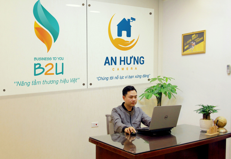 Anh Nguyễn Văn Tùng, Giám đốc của 2 thương hiệu hiện đang rất thành công trên thị trường tại TP Hạ Long về công nghệ và giải pháp xây dựng thương hiệu