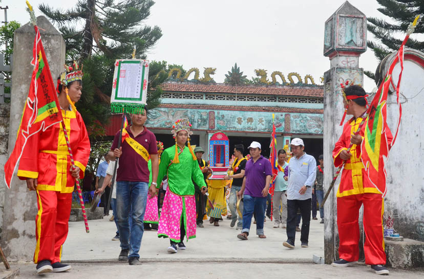 Lễ hội đại phan của người Sán Dìu xã Thống Nhất huyện Hoành Bồ.