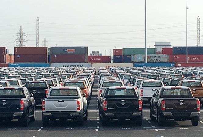 Lượng xe nhập khẩu tăng nhưng nguồn thu thuế của Hải quan sụt giảm vì các cam kết FTA đã ký kết