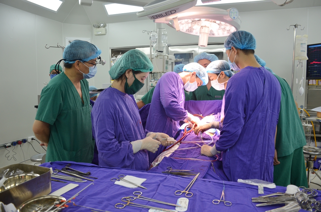 Trong năm 2018, Bệnh viện Đa khoa tỉnh đã hoàn toàn làm chủ kỹ thuật phẫu thật tim hở thông thường.