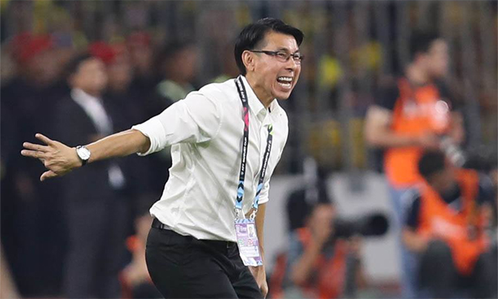 HLV Tan Cheng Hoe đánh giá cao cách Malaysia ngược dòng, gỡ hoà 2-2 sau khi sớm thủng lưới hai bàn. Ảnh: Đức Đồng.