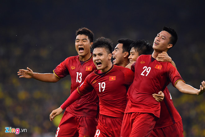 Nhiều khoản thưởng lớn đang chờ đội tuyển Việt Nam nếu lên ngôi vô địch. Ảnh: Thuận Thắng.