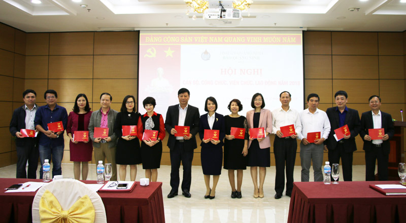  Các cá nhân của Báo Quảng Ninh đạt danh hiệu Chiến sĩ Thi đua cơ sở năm 2018.