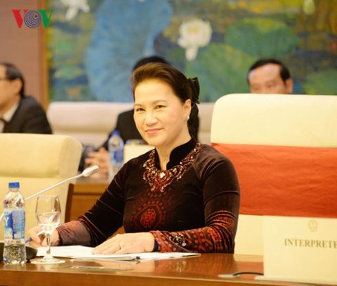 Chủ tịch Quốc hội Nguyễn Thị Kim Ngân phát biểu tại cuộc hội đàm.