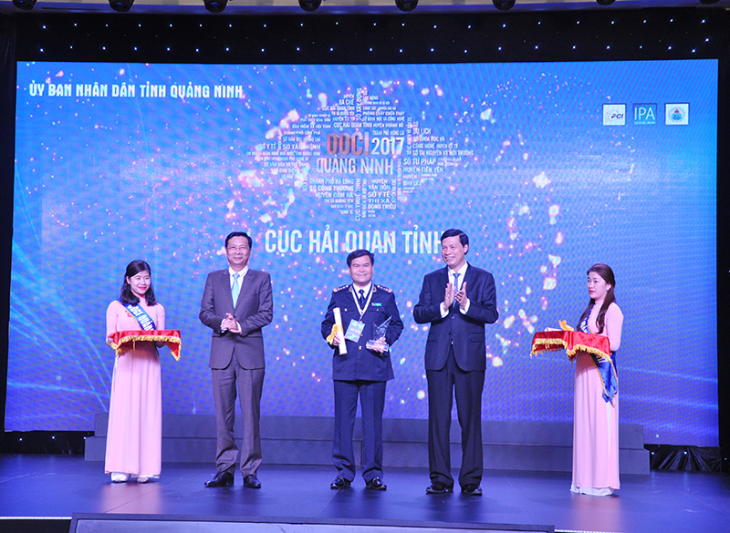 Hải quan Quảng Ninh giành vị trí quán quân DDCI khối sở, ngành năm 2017.