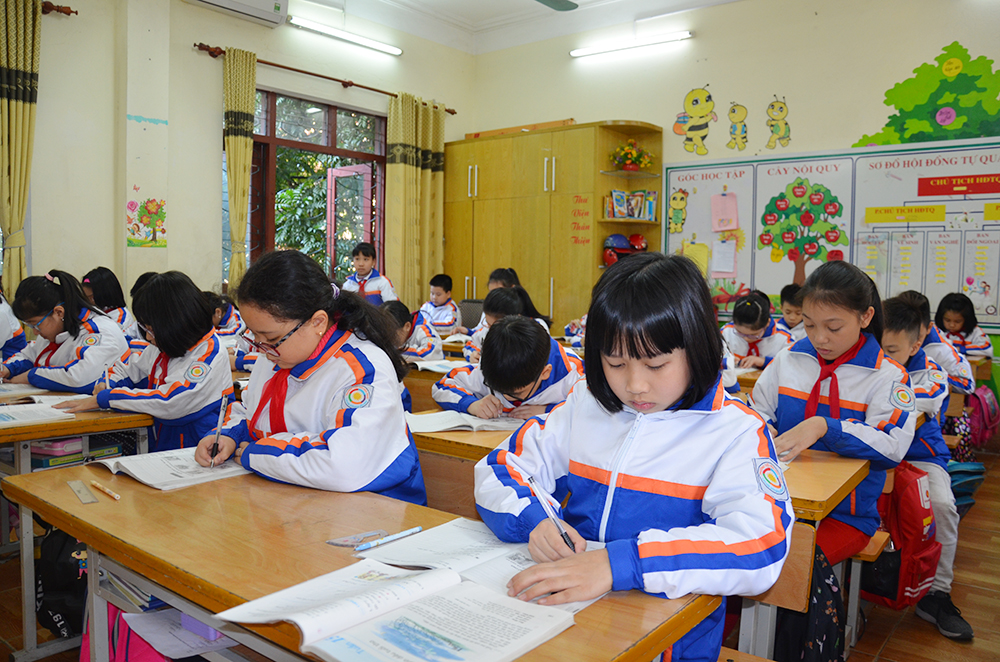 Tiết học của học sinh Trường Tiểu học Hữu Nghị, TP Hạ Long.