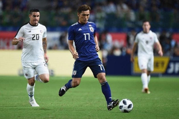  Tiền vệ kì cựu Toshihiro Aoyama không kịp bình phục để ra sân ở trận gặp ĐT Việt Nam.