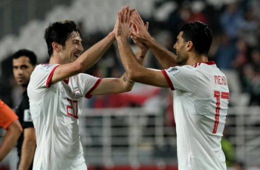  Hai trong số những cầu thủ ghi bàn cho Iran trước Trung Quốc.
