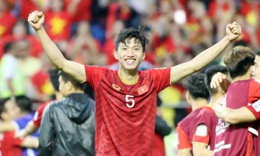 Đội hình tiêu biểu tứ kết Asian Cup: Việt Nam góp mặt 2 cái tên!